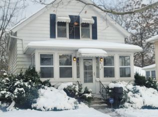 613 Chester St, Jackson, MI 49203