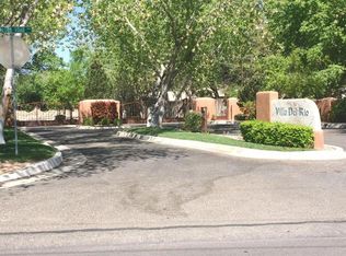 3204 Calle Vigo NW, Albuquerque, NM 87104