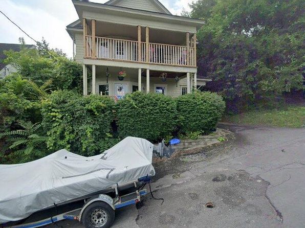 119 Parkview Ave #B
