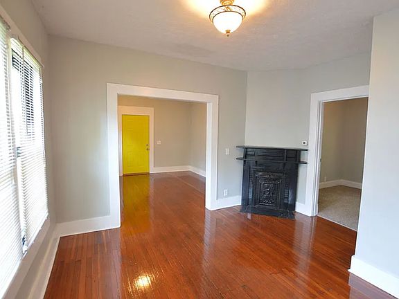 3rd image of 4049 Byram Ave