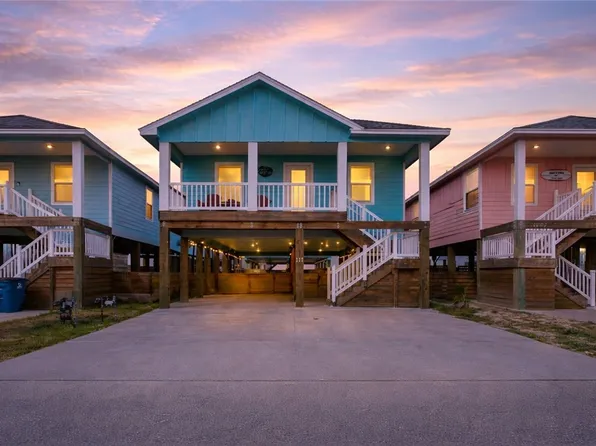 111 Redfish Ln, Port Aransas, TX 78373