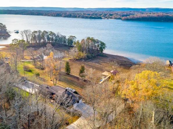 5701 Island View Dr, Harrison, TN 37341