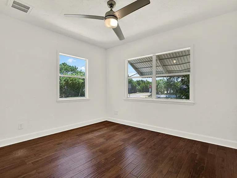 1614 N Osceola Ave — Photo 23