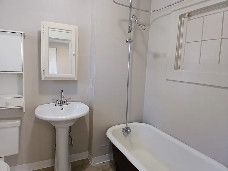 805 W Hays St #809 — Photo 15