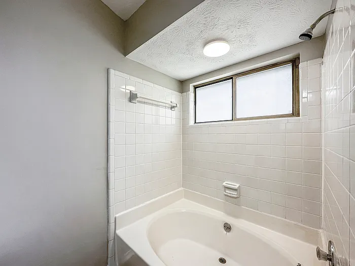 3440 Great Meadows Ct — Photo 11