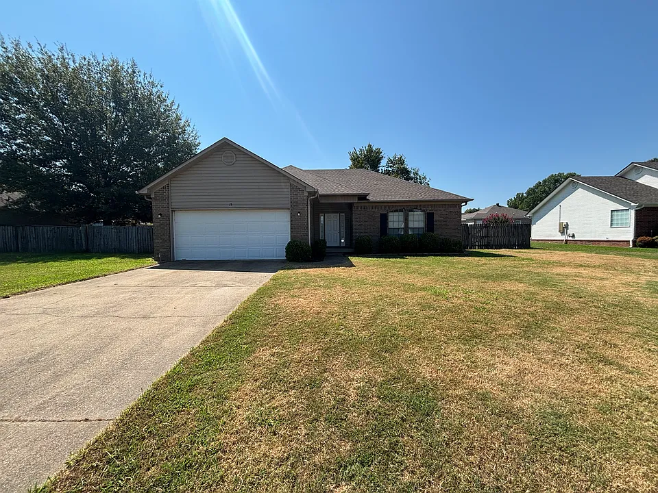 15 Wedgewood Dr