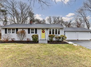 54 Maple St, Bourne, MA 02532