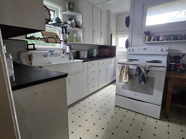 49 Greene St #2 — Photo 11