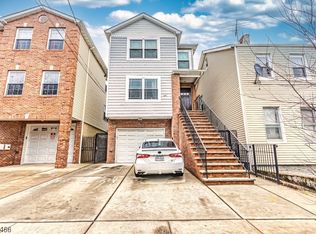 241 Franklin St FLOOR 2, Elizabethport, NJ 07206