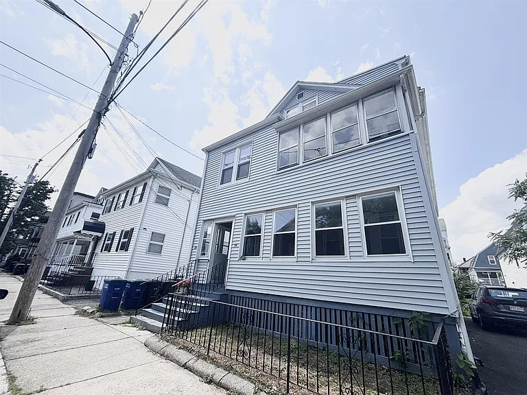 33 Boston Ave — Photo 21
