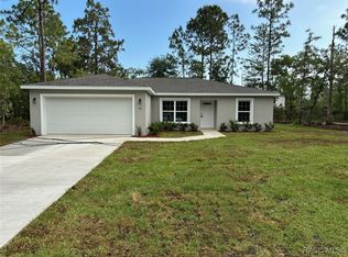 581 W Fortune Ln, Citrus Springs, FL 34434