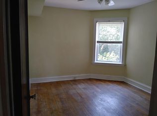 2729 W Jarvis Ave APT 1, Chicago, IL