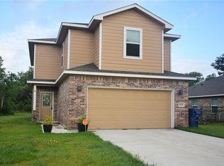 6139 Fox Ridge Dr, Angleton, TX 77515