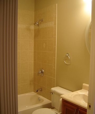 4th image of 4335 W Dickens Ave APT 202