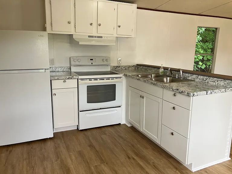 805 Jack Walker Rd — Photo 12