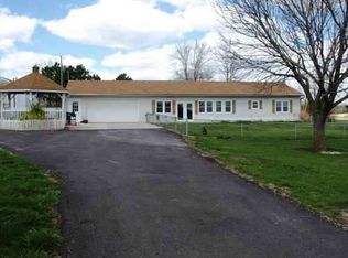 2740 SE 93rd St, Wakarusa, KS 66546