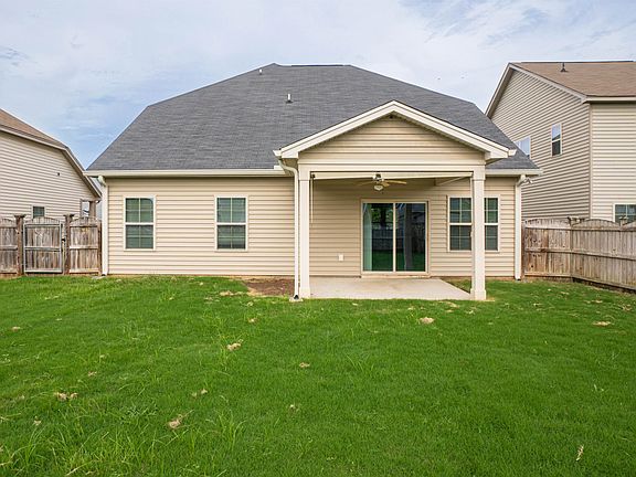 3rd image of 1752 Musket Dr.