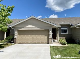6804 Gingham Ct, Monticello, MN 55362