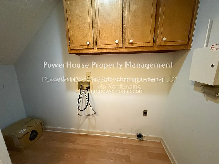 3209 Henderson Walk — Photo 12