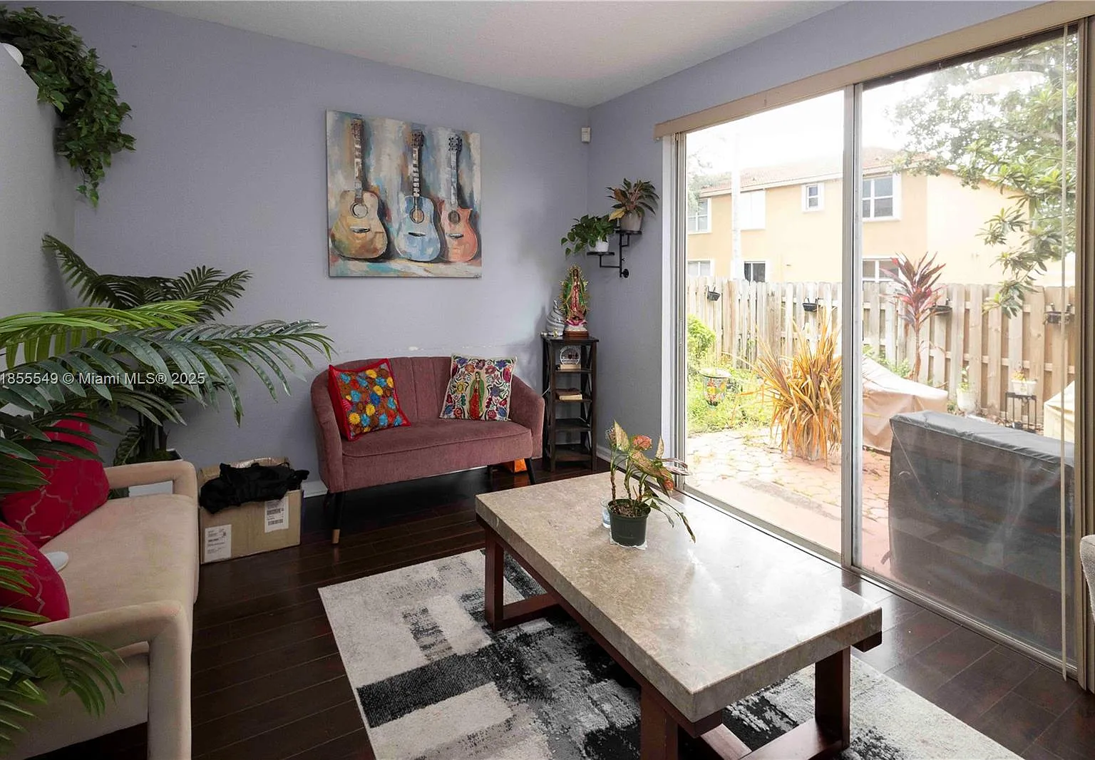 4 bed, 2.5 bath, 1675 sqft, $3,400 — Photo 4