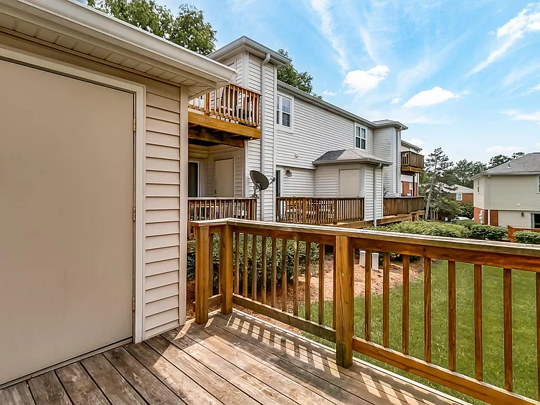 9126 Eager Rd — Photo 23