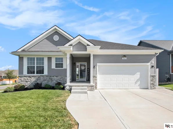 7921 N 173rd St, Bennington, NE 68007