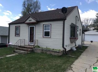 2501 S Steele St, Sioux City, IA 51106
