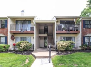 104 Woodward Ln, Basking Ridge, NJ 07920