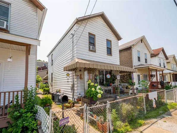 707 Harriet St, Mc Kees Rocks, PA 15136
