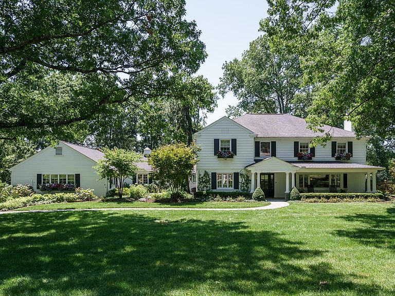 Listing photo of 7255 Brill Rd, Indian Hill