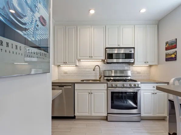 9201 Shore Road image 8 of 18