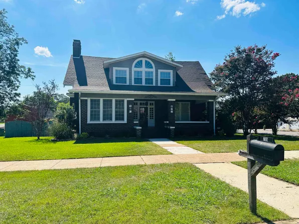 709 Montgomery Ave, Sheffield, AL 35660