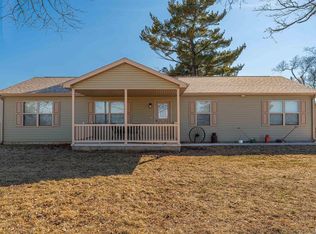 31651 West Ave, Middletown, IL