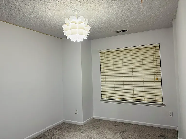 9511 Brackenview Ct #11 — Photo 15