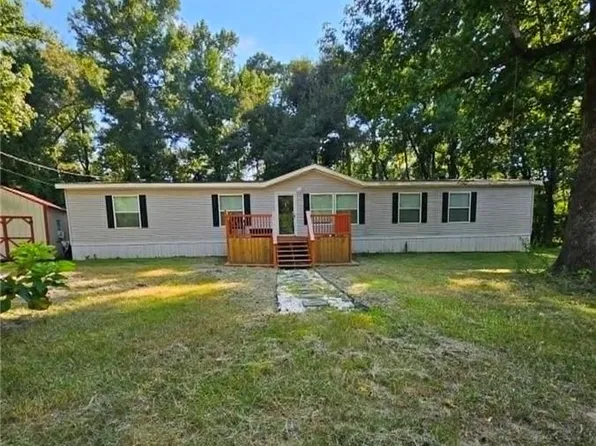5583 Oaklane Rd, Pineville, LA 71360
