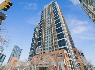 1320 W 1st St SE #902, Calgary, AB T2G0G8