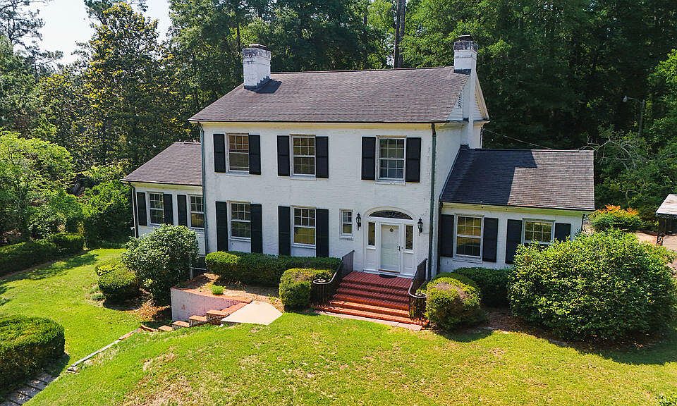 1st image of 71 Manville Ave