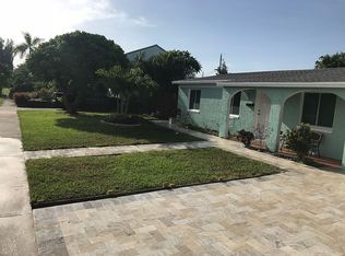 284 SW 4th St, Boca Raton, FL 33432