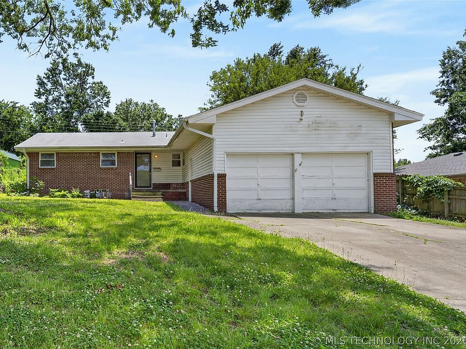 1st image of 4721 Cornell Dr
