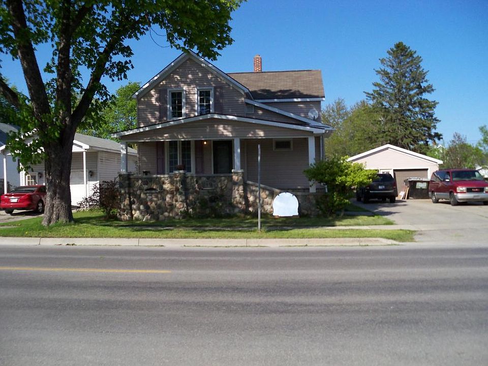 1st image of 625 W Miller St