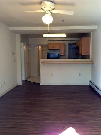 1 bed, 650 sqft, $1,945 — Photo 2