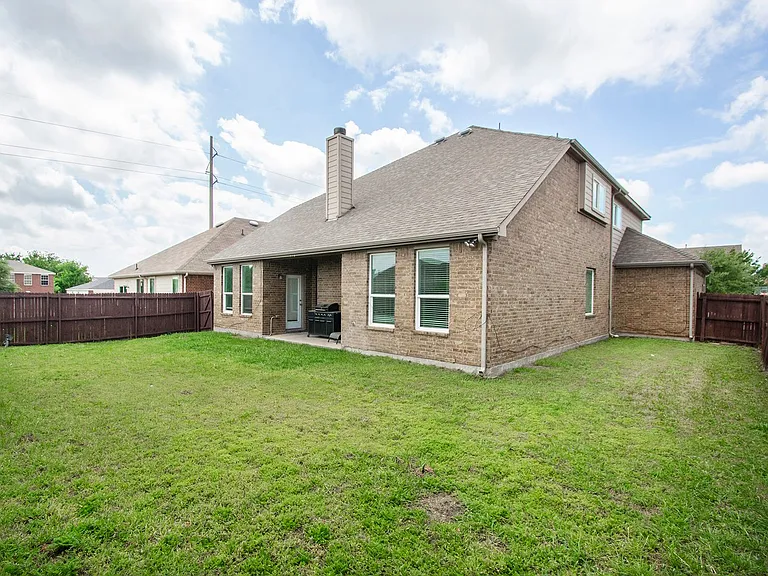 917 Swan Ridge Dr — Photo 25