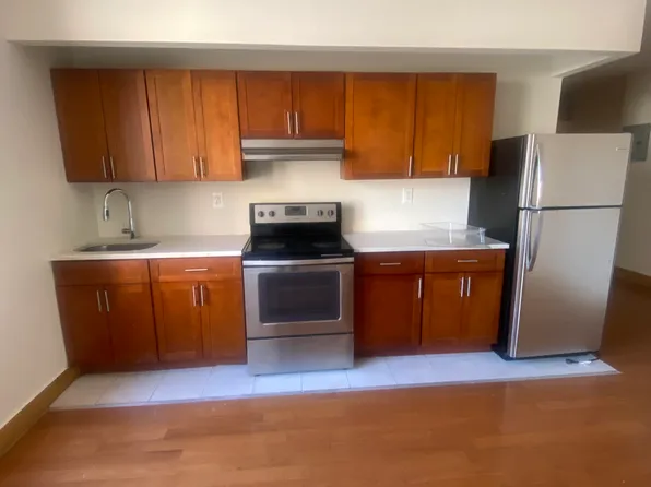 1829 Caton Avenue image 1 of 8