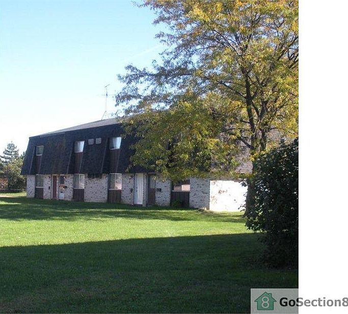 1st image of 1401 Herbert Dr APT B