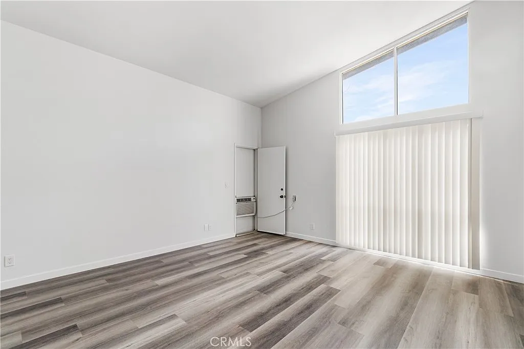 1 bed, 593 sqft, $2,700 — Photo 4