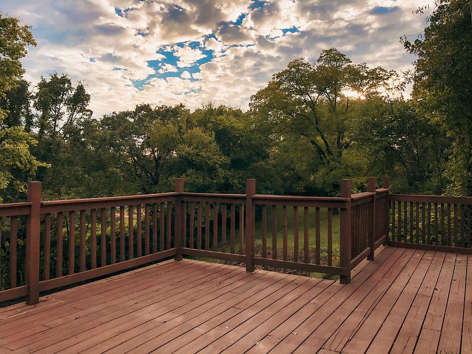 Large Deck overlooking backYard