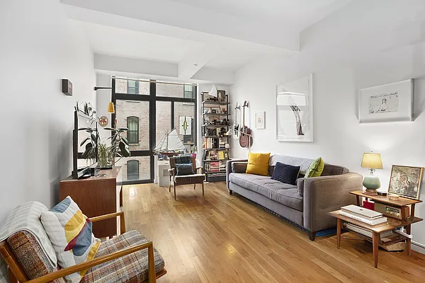 Rented by Compass | media 11