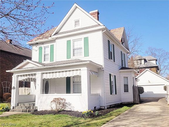 2nd image of 1415 Washington Ave