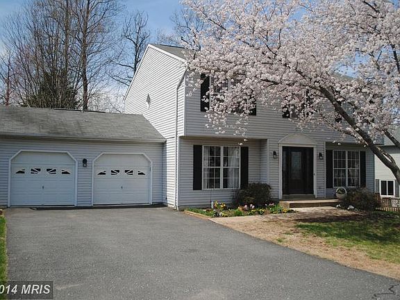2nd image of 82 Bertram Blvd