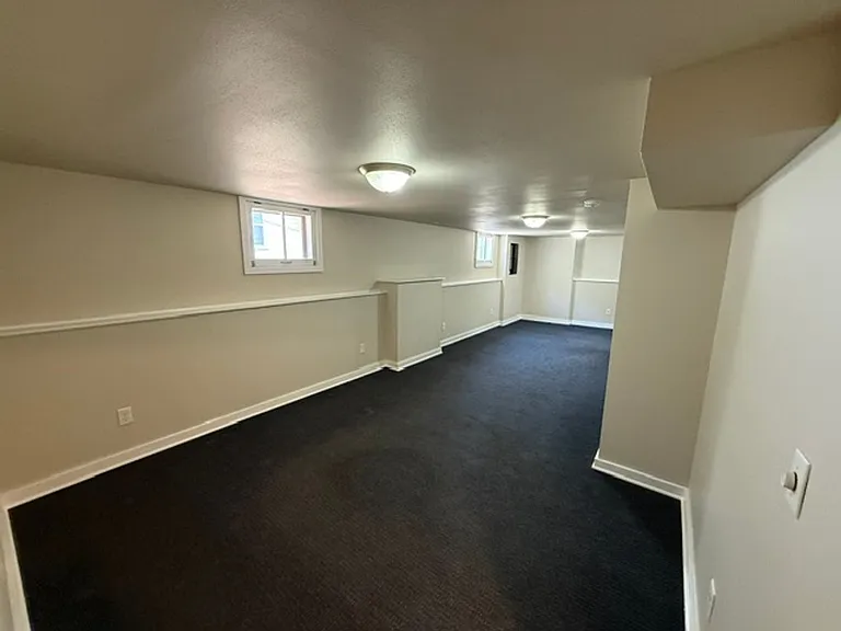 8820 W Rogers St — Photo 11
